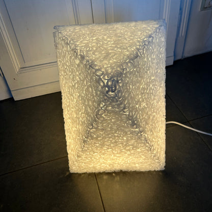 DELTA RINGS LAMP